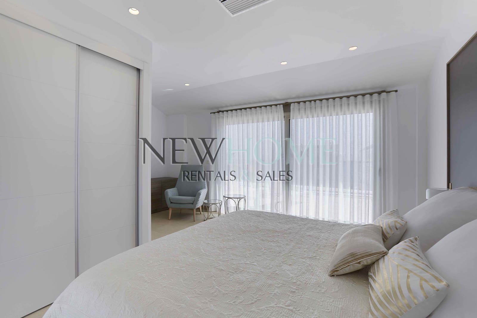 3 bedroom Penthouse for rent in Javea / Xabia with pool garage - € 1,900 (Ref: 9558861)