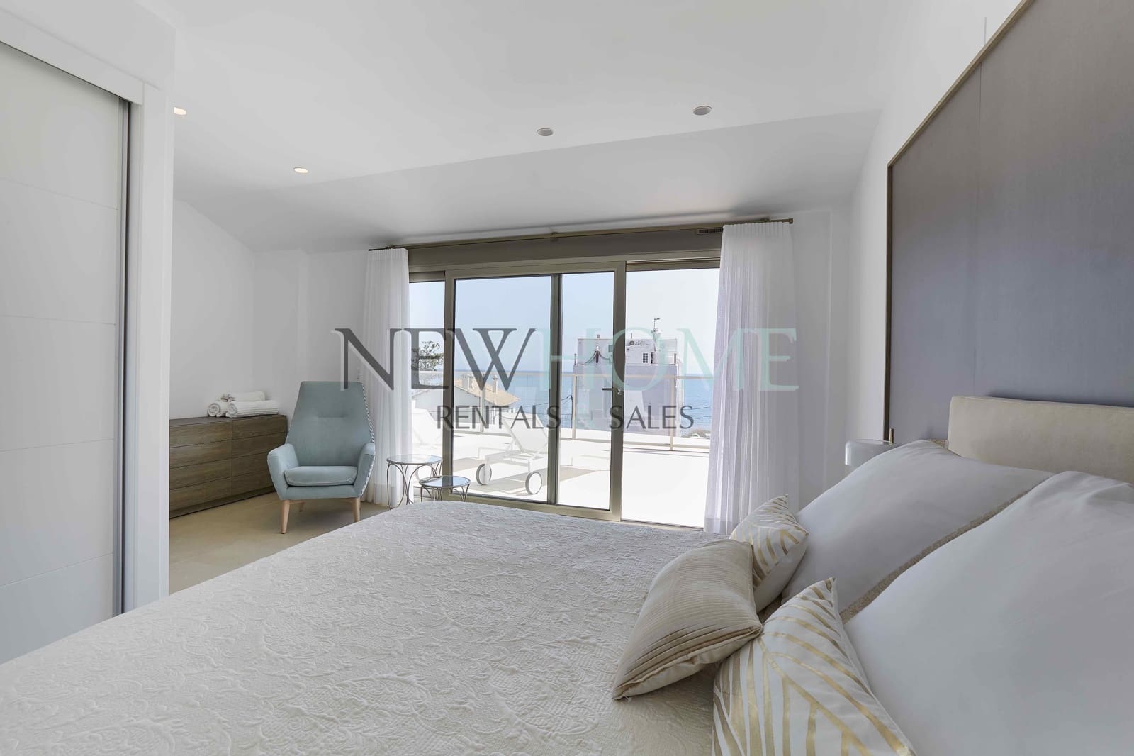 3 bedroom Penthouse for rent in Javea / Xabia with pool garage - € 1,900 (Ref: 9558861)