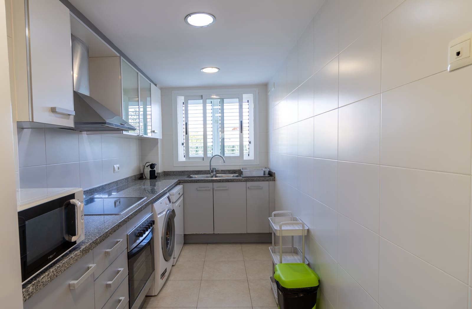 3 quarto Apartamento para arrendar em Javea / Xabia com piscina - 950 € (Ref: 9691597)