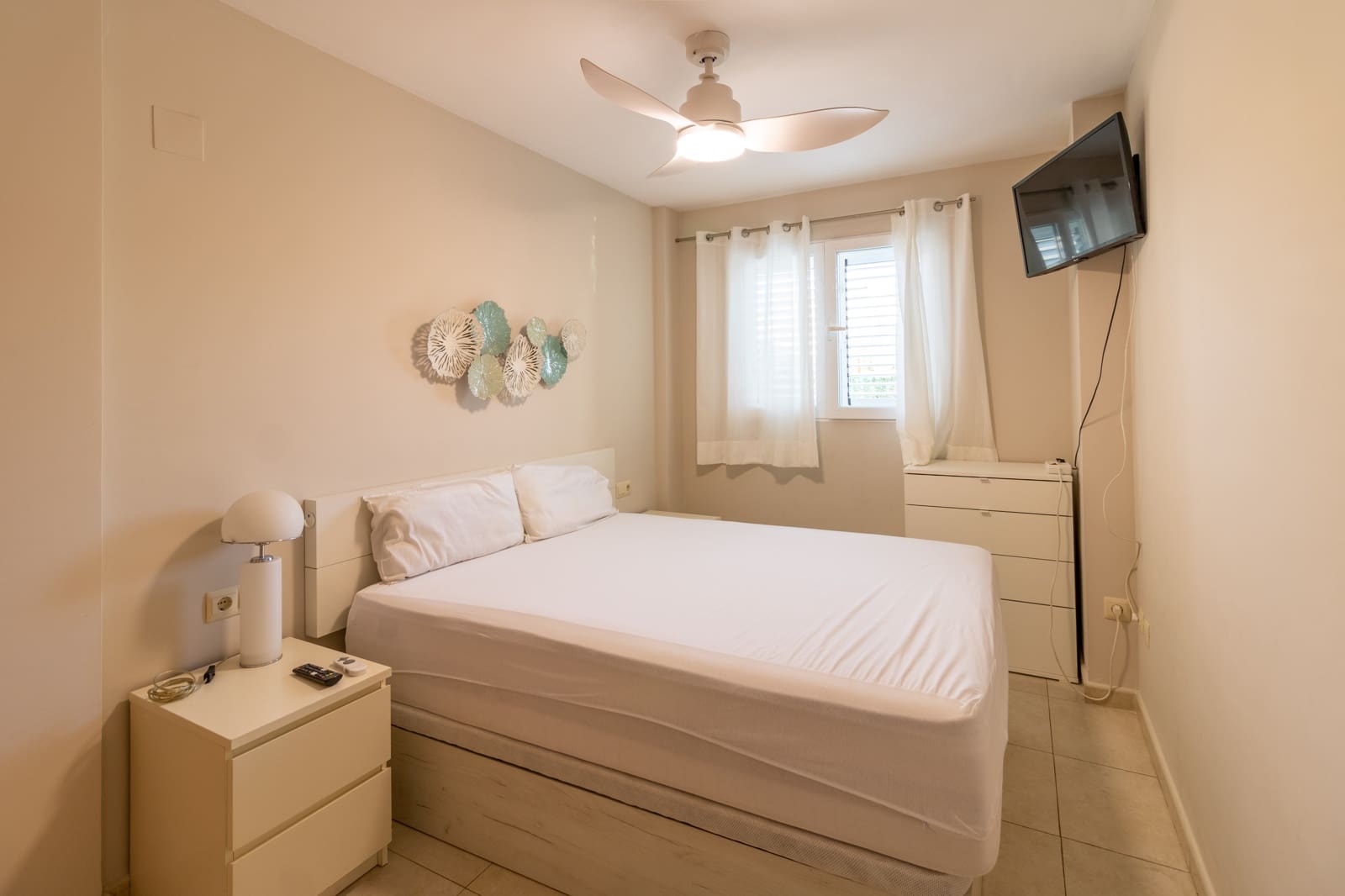 3 quarto Apartamento para arrendar em Javea / Xabia com piscina - 950 € (Ref: 9691597)