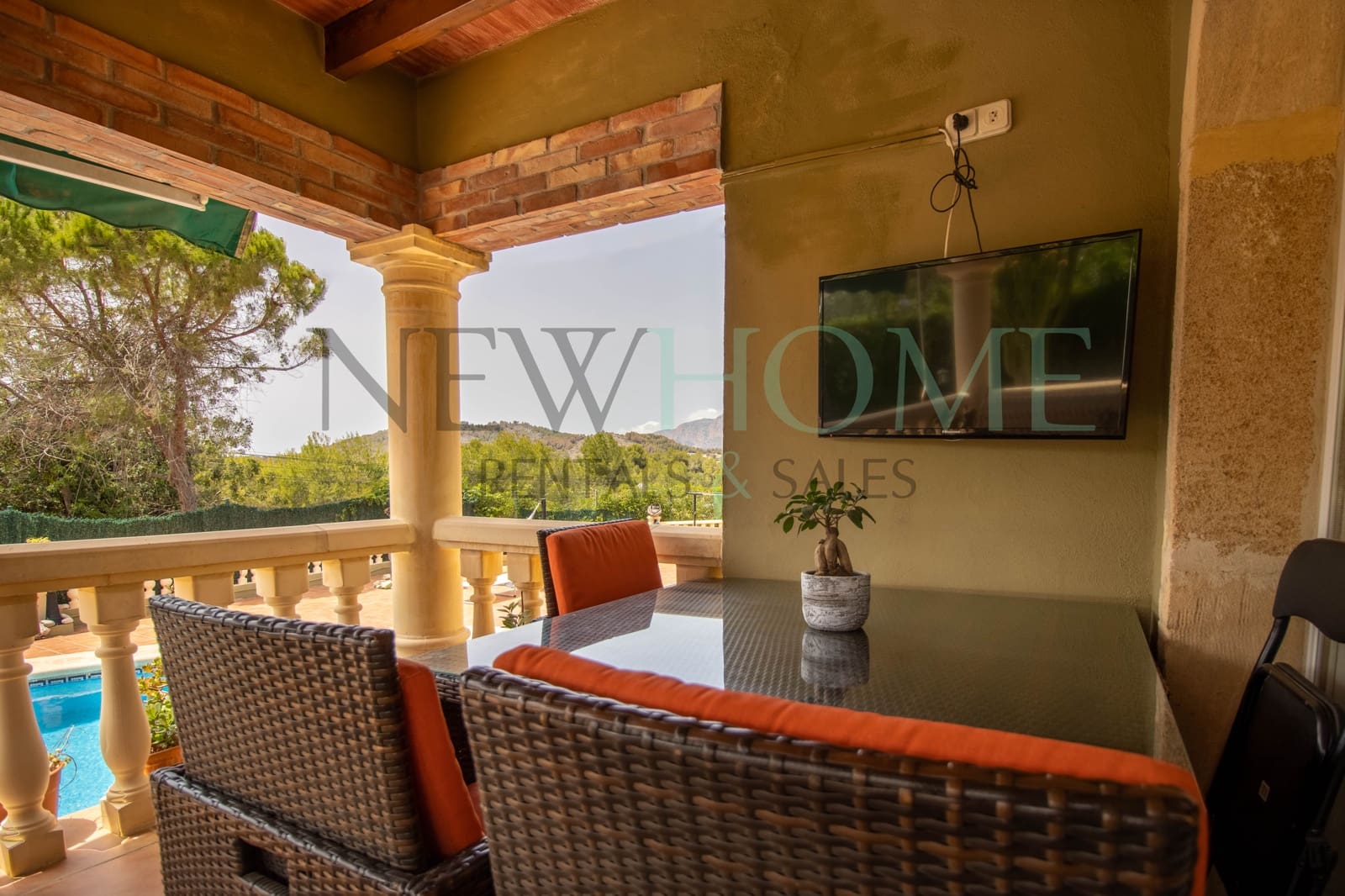 3 soveværelse Villa til leje i Javea / Xabia med swimmingpool - € 2.300 (Ref: 9709030)