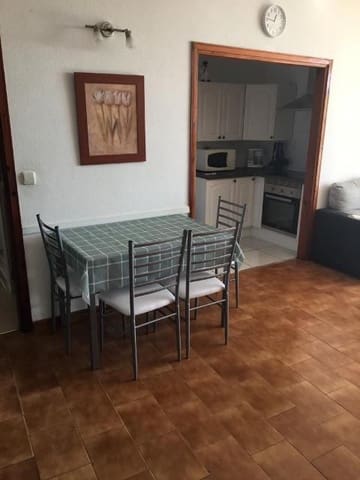 Studio do wynajęcia w Los Cristianos, Arona z basenem garażem - 1 200 € (Ref: 4292488)