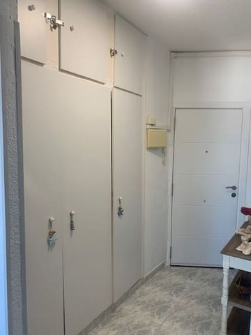 1 soveværelse Lejlighed til leje i Los Cristianos, Arona - € 1.300 (Ref: 5545163)