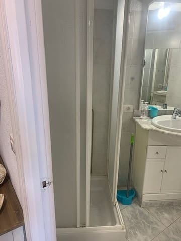 1 soveværelse Lejlighed til leje i Los Cristianos, Arona - € 1.300 (Ref: 5545163)