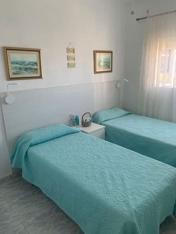 1 soveværelse Lejlighed til leje i Los Cristianos, Arona - € 1.300 (Ref: 5545163)
