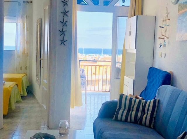 1 soveværelse Lejlighed til leje i Los Cristianos - € 1.300 (Ref: 5545163)