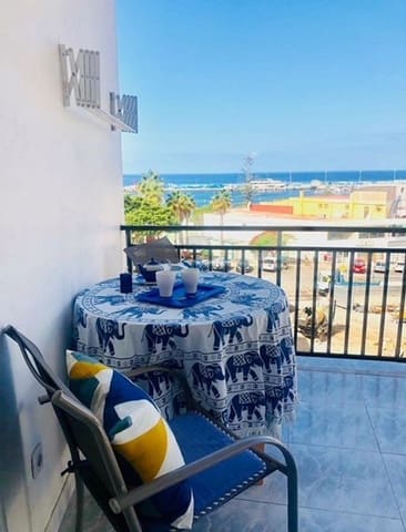1 soveværelse Lejlighed til leje i Los Cristianos, Arona - € 1.300 (Ref: 5545163)