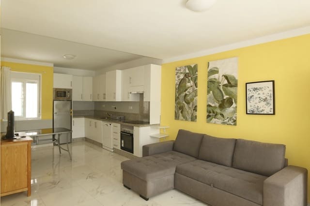 2 sovrum Lägenhet att hyra i Torviscas Centro y Alto, Adeje med pool garage - 1 400 € (Ref: 5545164)