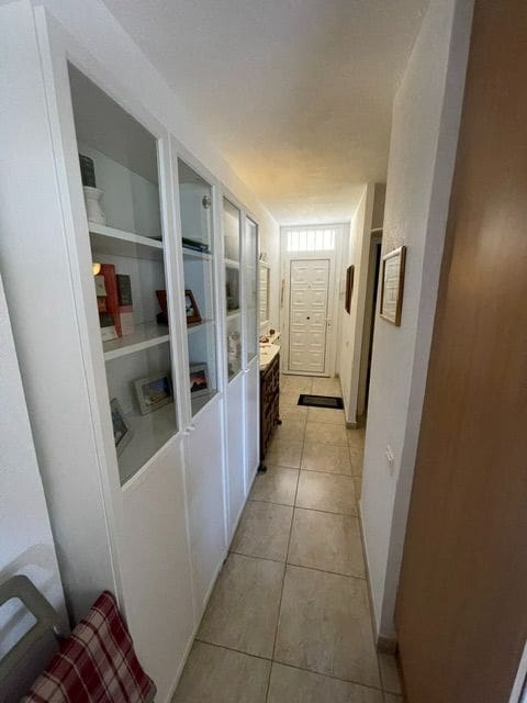 1 bedroom Apartment for rent in Los Cristianos with pool garage - € 1,250 (Ref: 5784900)