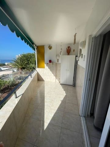 1 quarto Apartamento para arrendar em Los Cristianos, Arona com piscina garagem - 1 250 € (Ref: 5784900)