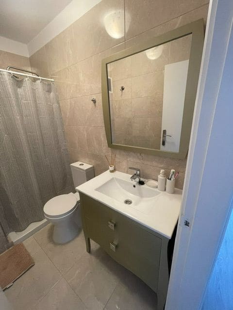 2 bedroom Apartment for rent in Arona - € 1,500 (Ref: 5784903)