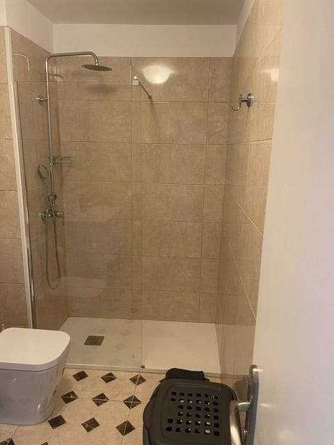 2 bedroom Apartment for rent in Arona - € 1,500 (Ref: 5784903)