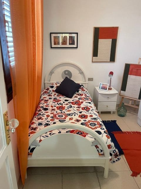 2 bedroom Flat for rent in Los Cristianos - € 1,200 (Ref: 5871039)