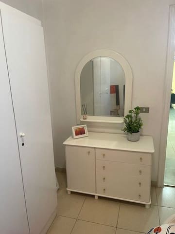 2 Zimmer Wohnung zu vermieten in Los Cristianos, Arona - 1.200 € (Ref: 5871039)
