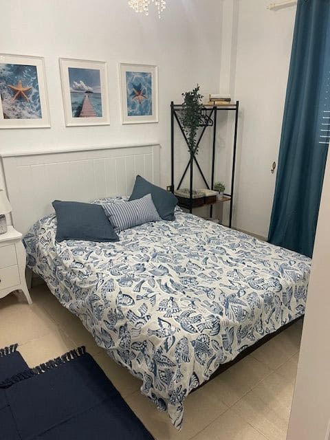 2 bedroom Flat for rent in Los Cristianos - € 1,200 (Ref: 5871039)