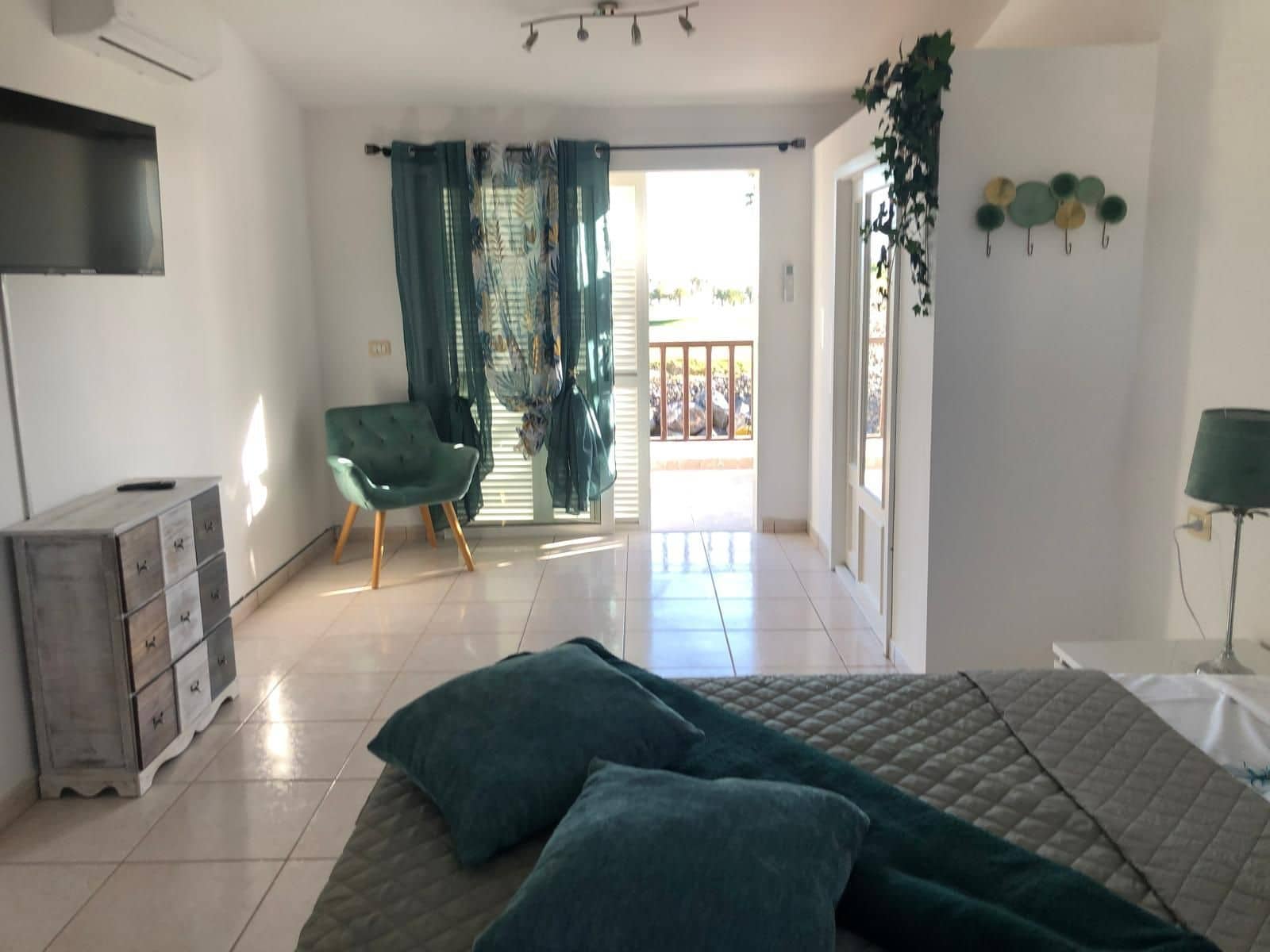 Maison de Ville de 3 chambres à louer à Golf del Sur avec piscine garage - 1 800 € (Ref: 5999541)