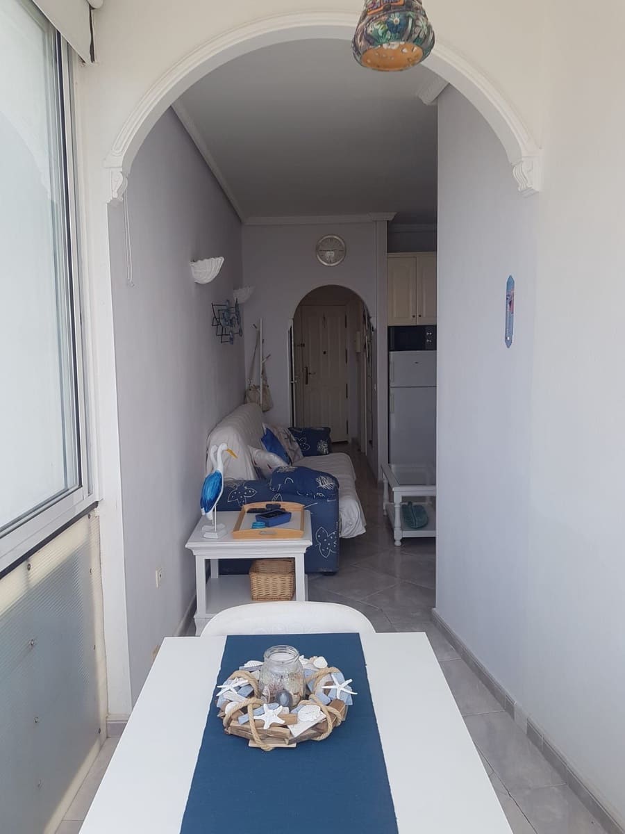 1 makuuhuone Huoneisto vuokrattavana paikassa Los Cristianos - 1 400 € (Ref: 6033236)