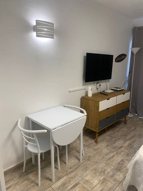 Studio att hyra i Arona med pool garage - 1 400 € (Ref: 6855645)