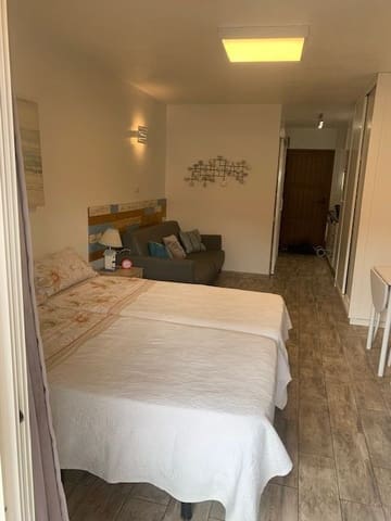 Studio att hyra i Playa de las Americas, Arona med pool garage - 1 400 € (Ref: 6855645)