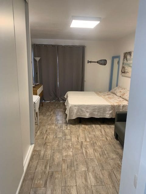Studio att hyra i Arona med pool garage - 1 400 € (Ref: 6855645)