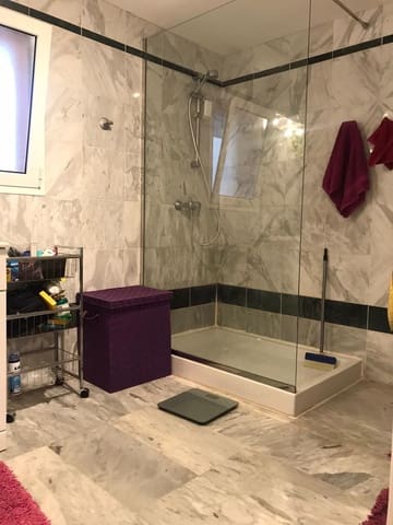 1 Zimmer Apartment zu vermieten in Los Cristianos, Arona mit Pool - 1.000 € (Ref: 7050571)