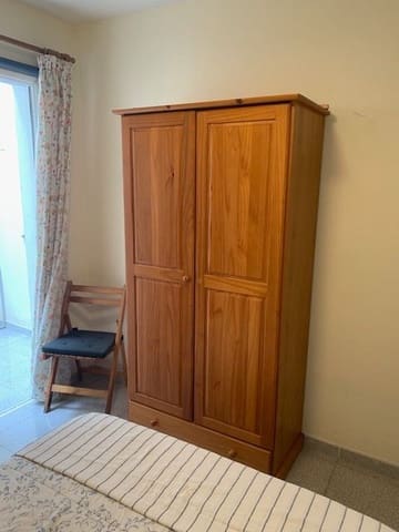 Apartamento de 2 habitaciones en El Medano, Granadilla de Abona en alquiler con garaje - 1.000 € (Ref: 7160269)