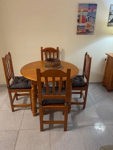 2 slaapkamer Appartement te huur in El Medano met garage - € 1.000 (Ref: 7160269)