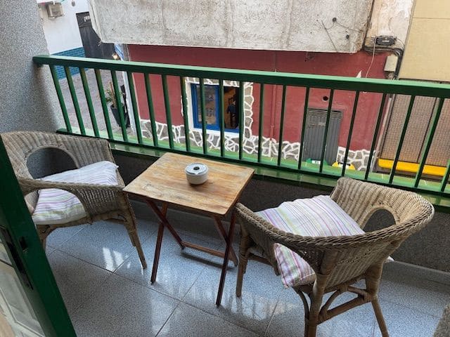 2 slaapkamer Appartement te huur in El Medano met garage - € 1.000 (Ref: 7160269)