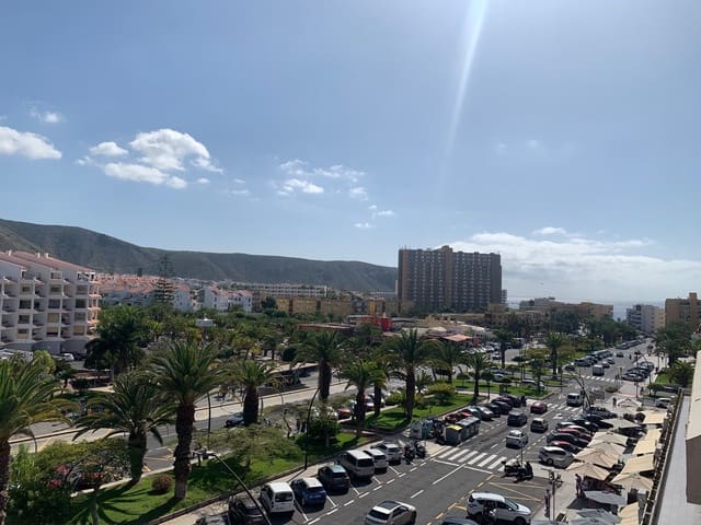 1 sypialnia Apartament do wynajęcia w Los Cristianos, Arona - 1 400 € (Ref: 7211472)