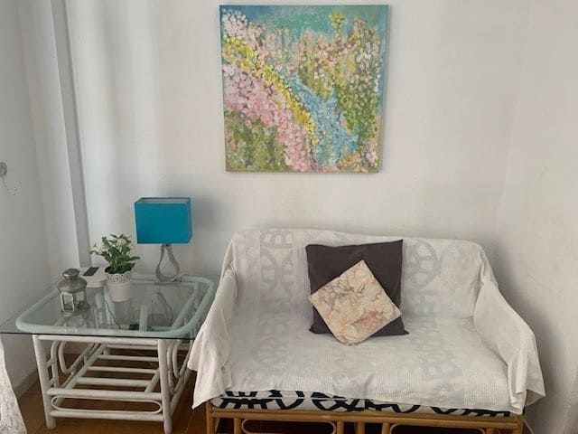 2 sovrum Lägenhet att hyra i Los Cristianos med pool - 1 600 € (Ref: 7479779)