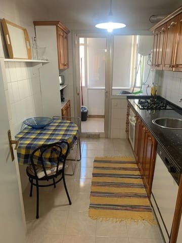 2 bedroom Apartment for rent in Los Cristianos, Arona with pool - € 1,600 (Ref: 7479779)