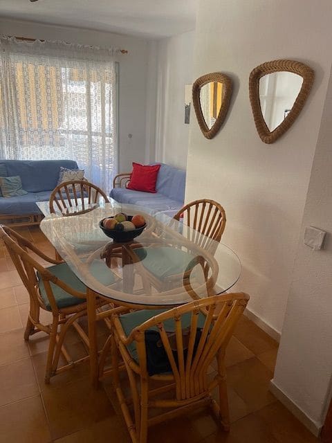 2 sovrum Lägenhet att hyra i Los Cristianos med pool - 1 600 € (Ref: 7479779)