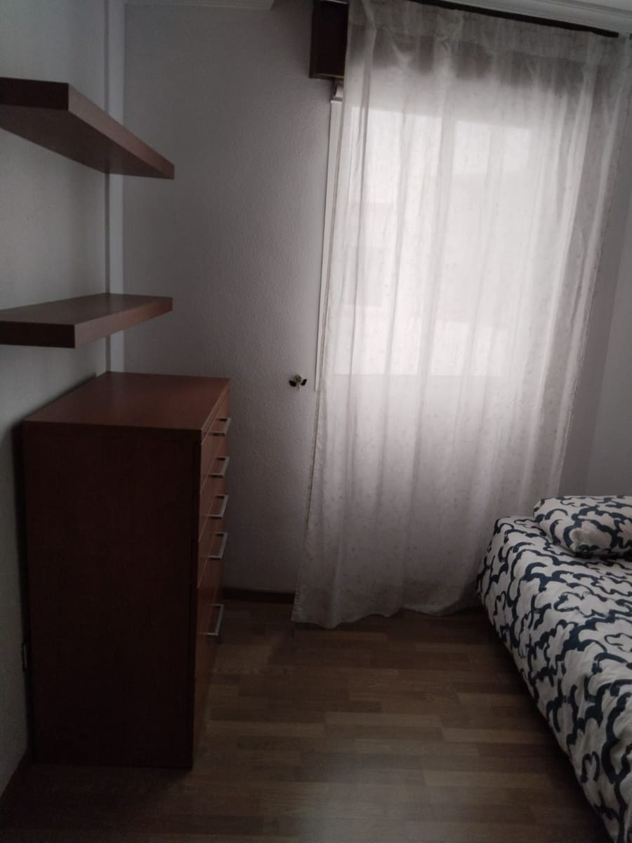 3 Zimmer Wohnung zu vermieten in Santa Cruz de Tenerife mit Garage - 1.300 € (Ref: 7581568)