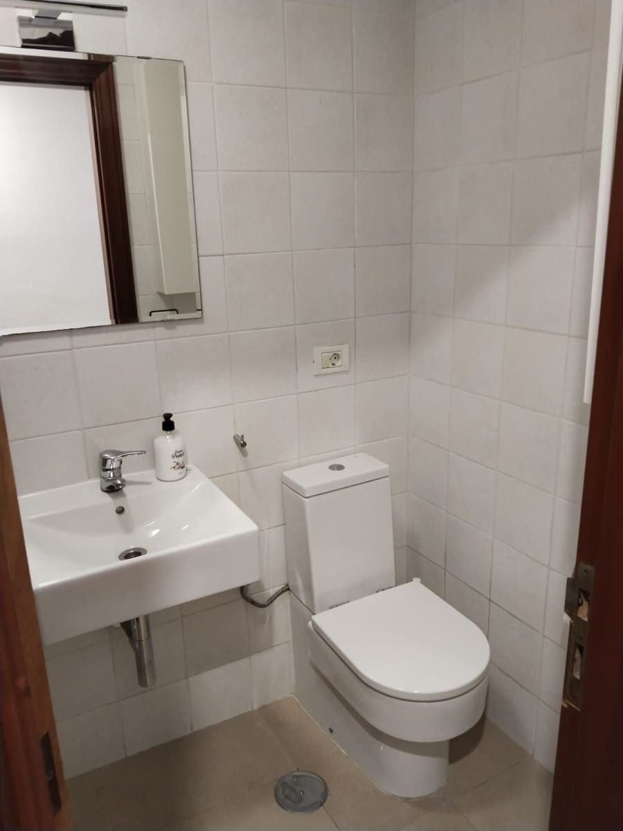 3 Zimmer Wohnung zu vermieten in Santa Cruz de Tenerife mit Garage - 1.300 € (Ref: 7581568)