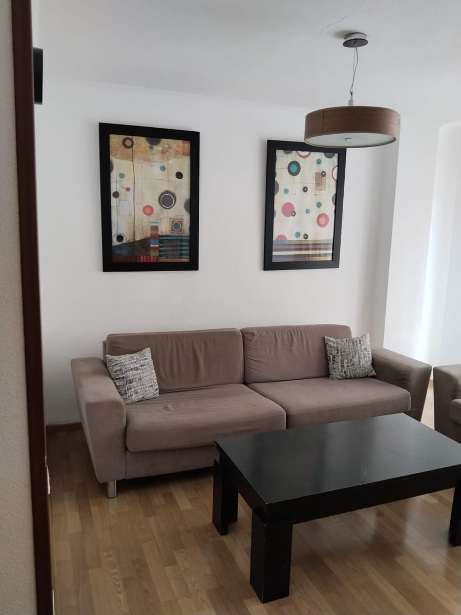 3 Zimmer Wohnung zu vermieten in Santa Cruz de Tenerife mit Garage - 1.300 € (Ref: 7581568)