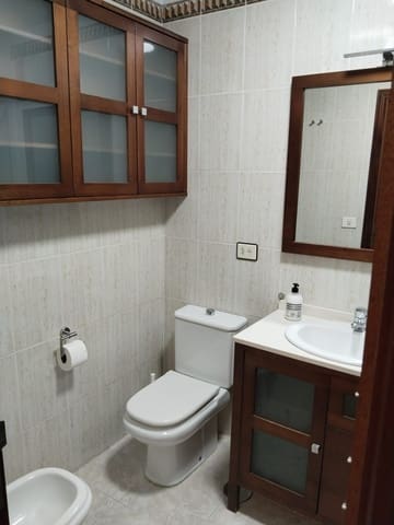 3 Zimmer Wohnung zu vermieten in Cuatro Torres, Santa Cruz de Tenerife mit Garage - 1.300 € (Ref: 7581568)