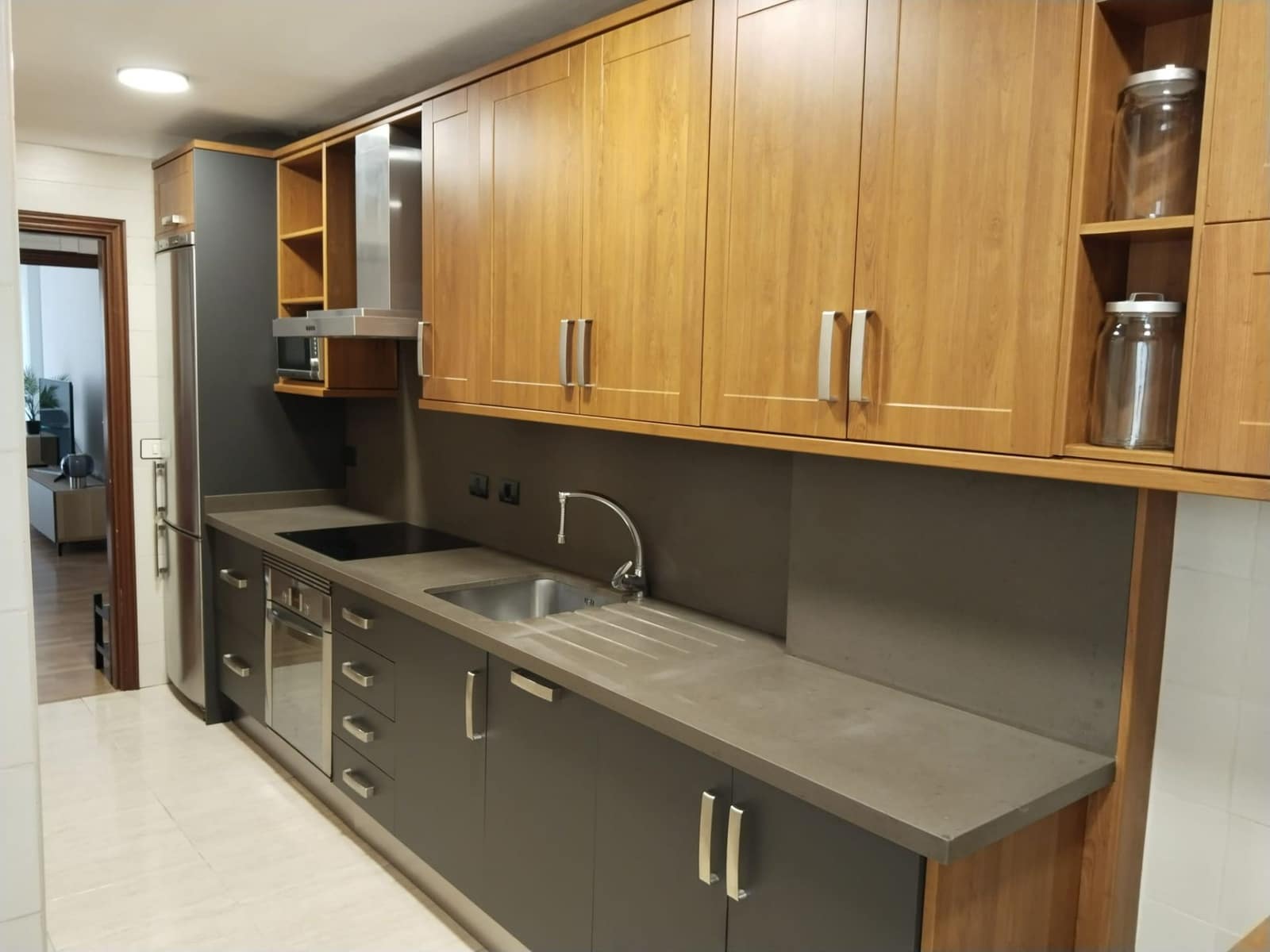 3 Zimmer Wohnung zu vermieten in Santa Cruz de Tenerife mit Garage - 1.300 € (Ref: 7581568)