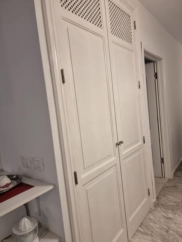 1 bedroom Apartment for sale in Los Cristianos, Arona with pool - € 290,000 (Ref: 8278652)