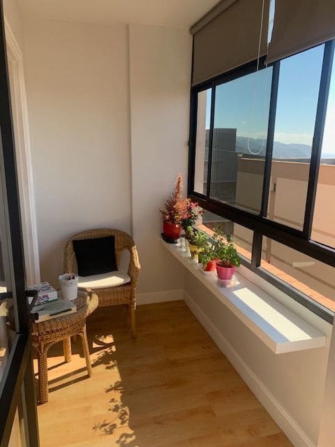 Appartement de 2 chambres à louer à Santa Cruz de Tenerife - 850 € (Ref: 8322493)