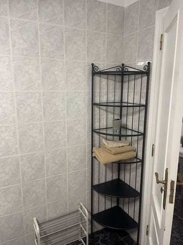 1 soveværelse Lejlighed til leje i Buzanada, Arona - € 850 (Ref: 8337521)