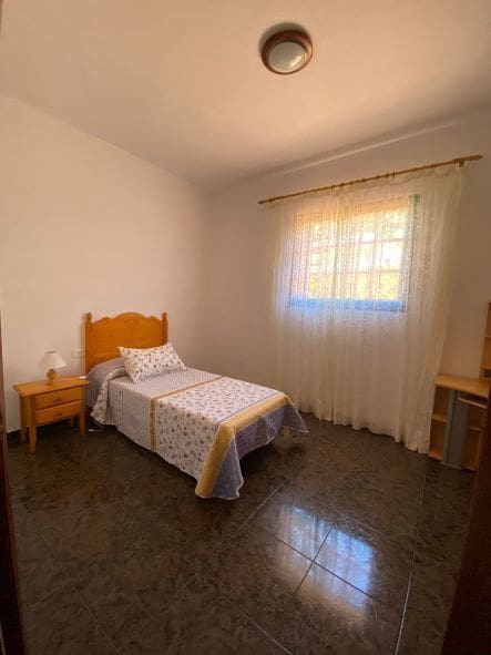 3 bedroom Flat for rent in Candelaria with garage - € 850 (Ref: 8338253)