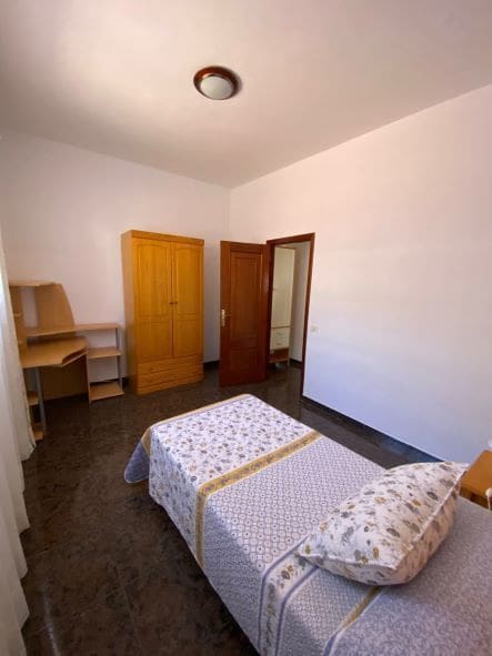 3 bedroom Flat for rent in Candelaria with garage - € 850 (Ref: 8338253)