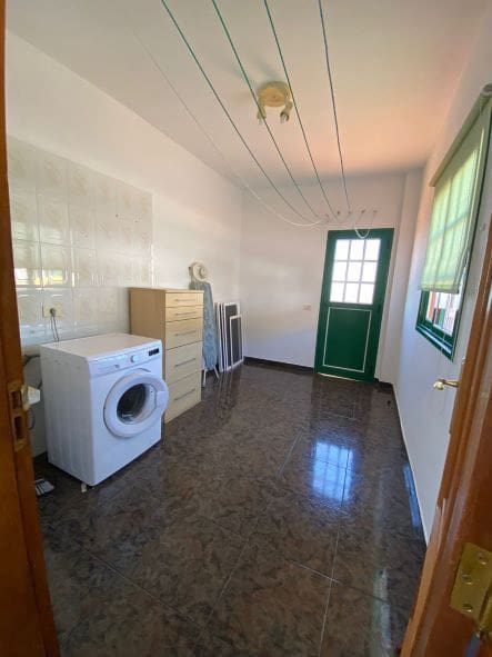 3 bedroom Flat for rent in Candelaria with garage - € 850 (Ref: 8338253)