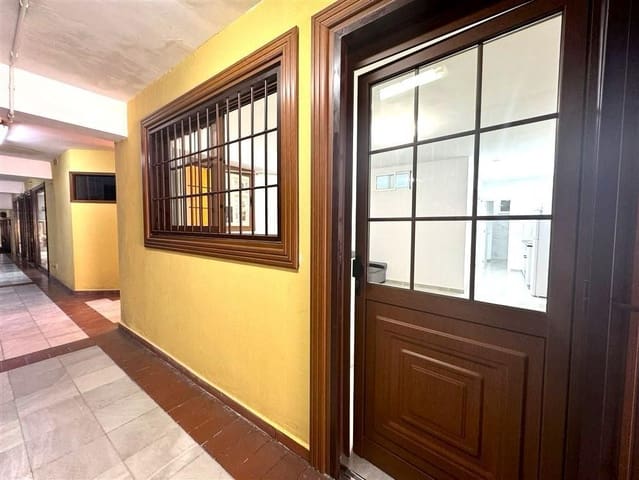 2 soveværelse Lejlighed til salg i Playa de las Américas, Adeje - € 239.000 (Ref: 8463417)