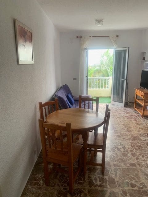 2 Zimmer Apartment zu vermieten in Los Cristianos - 1.600 € (Ref: 8479139)