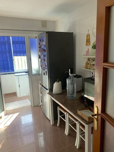 4 bedroom Flat for sale in Los Cristianos with pool garage - € 880,000 (Ref: 8797143)