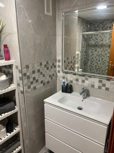 4 bedroom Flat for sale in Los Cristianos with pool garage - € 880,000 (Ref: 8797143)