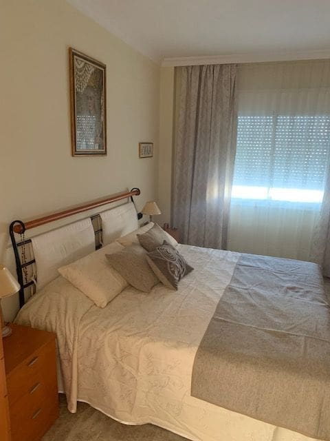 4 bedroom Flat for sale in Los Cristianos with pool garage - € 880,000 (Ref: 8797143)