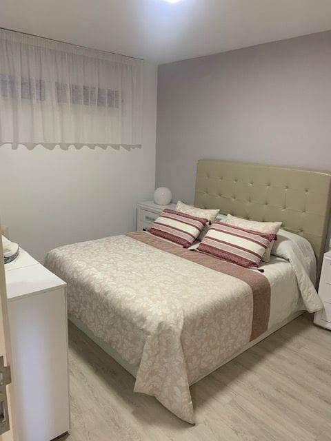 1 slaapkamer Appartement te huur in Los Cristianos - € 1.300 (Ref: 8824707)