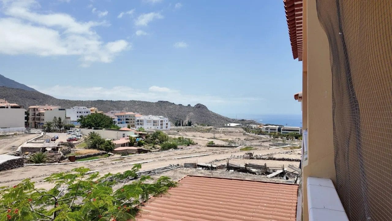 1 bedroom Apartment for sale in Adeje - € 226,600 (Ref: 9081315)